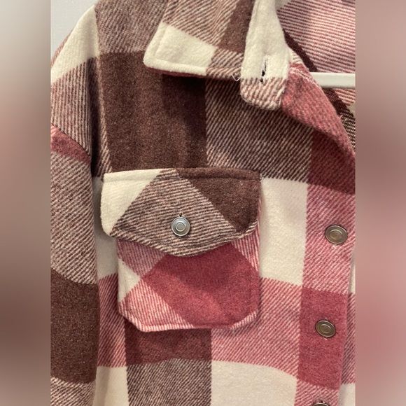 bundle of 2 checkered pattern shacket (pink and red) - Picture 9 of 12